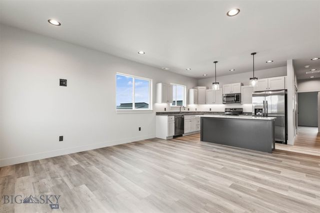 202 Fletching Unit B, Belgrade, MT 59714