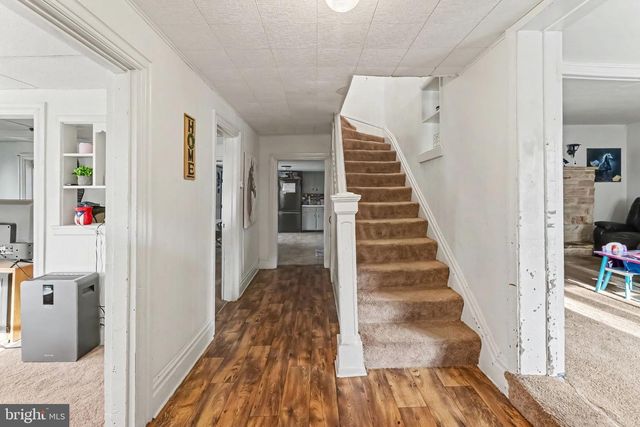 110 N MIDDLESEX RD, Carlisle, PA 17013