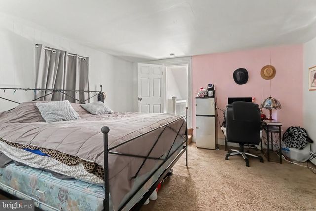 110 N MIDDLESEX RD, Carlisle, PA 17013