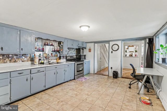 110 N MIDDLESEX RD, Carlisle, PA 17013