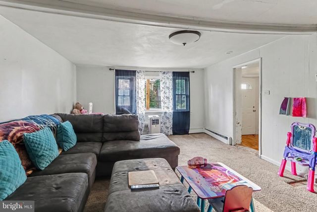 110 N MIDDLESEX RD, Carlisle, PA 17013