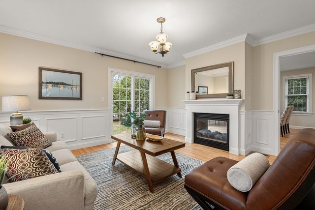 210 School, Framingham, MA 01701