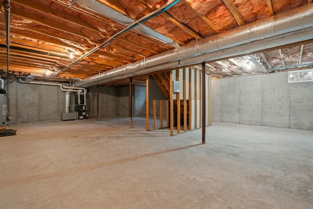 210 School, Framingham, MA 01701