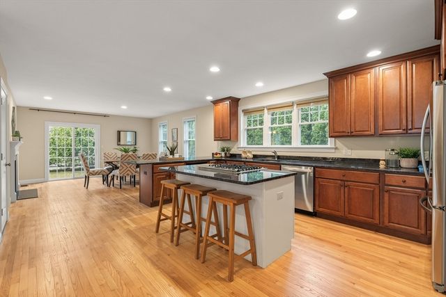 210 School, Framingham, MA 01701