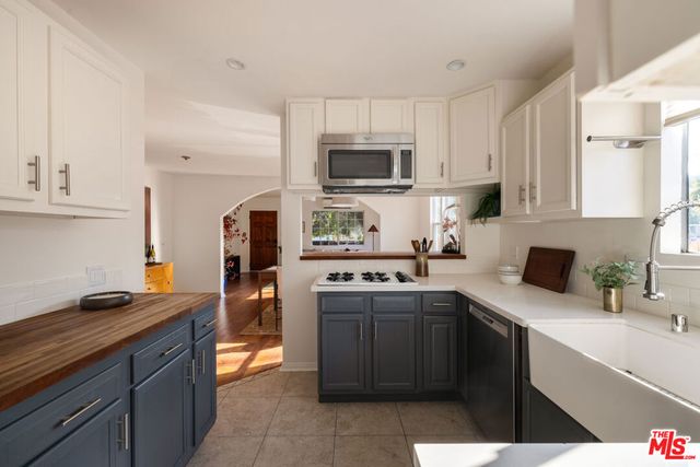 1625 Montana Street, Los Angeles, CA 90026