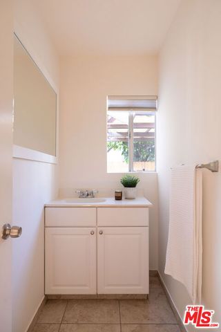 1625 Montana Street, Los Angeles, CA 90026
