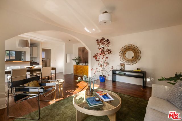 1625 Montana Street, Los Angeles, CA 90026