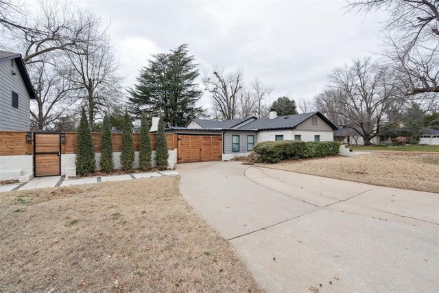 902 Wilson Street, Norman, OK 73072