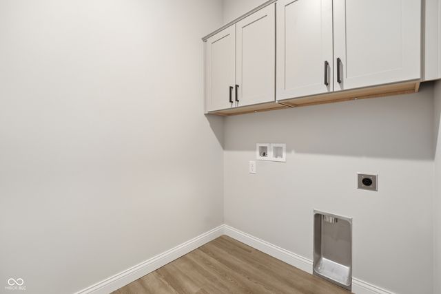 902 S Hoke Avenue, Frankfort, IN 46041