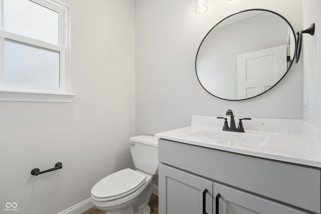 902 S Hoke Avenue, Frankfort, IN 46041