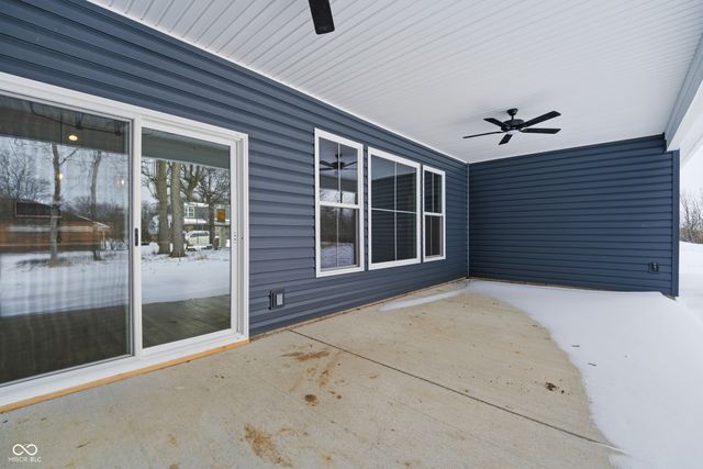 902 S Hoke Avenue, Frankfort, IN 46041