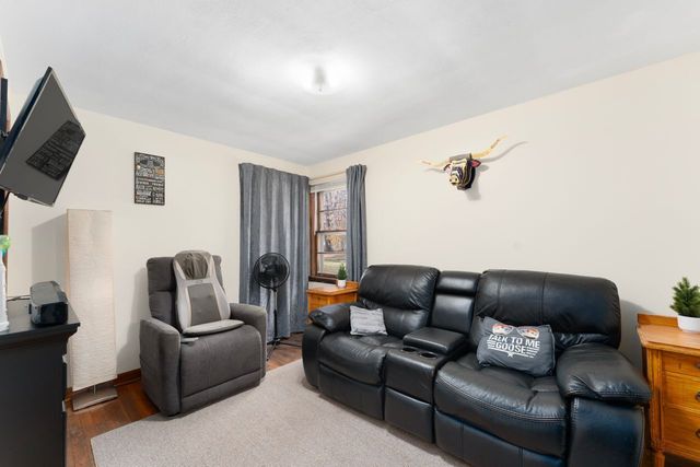 19 Cedarcrest Drive, Preston, CT 06365