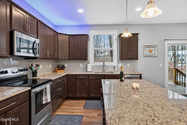 3 Appleton Street, Ballston, NY 12019