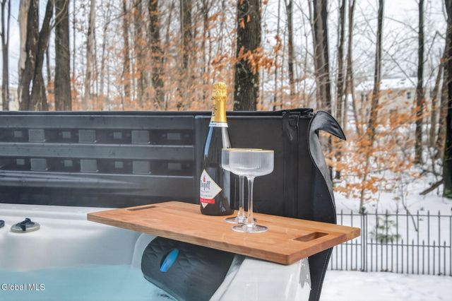 3 Appleton Street, Ballston, NY 12019