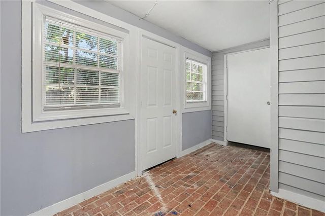 5582 Stonington Trace Parkway, Stone Mountain, GA 30087