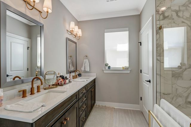 3270 Sassafras Ln, Thompsons Station, TN 37179