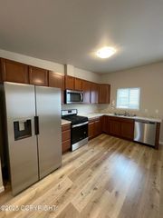 101 Willow View Circle, 105, Anchorage, AK 99504