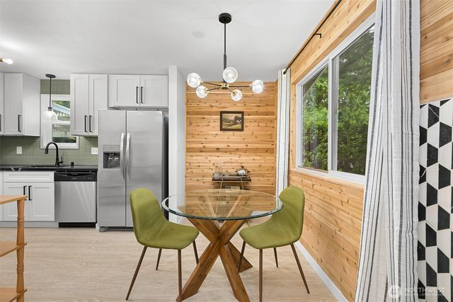 8257 Salish Lane, Blaine, WA 98230