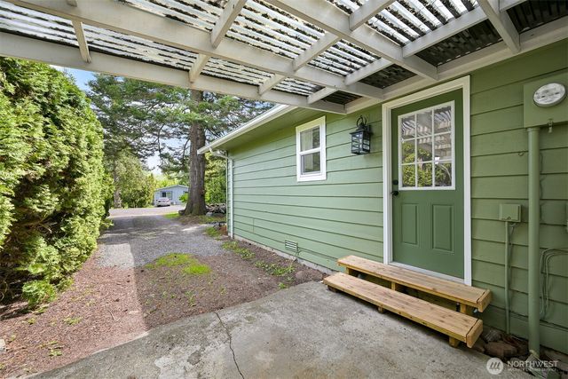 8257 Salish Lane, Blaine, WA 98230