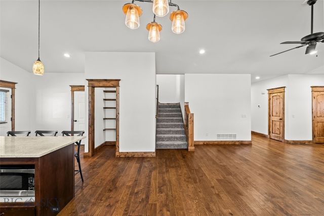 886 Flanders Creek Avenue, Bozeman, MT 59718