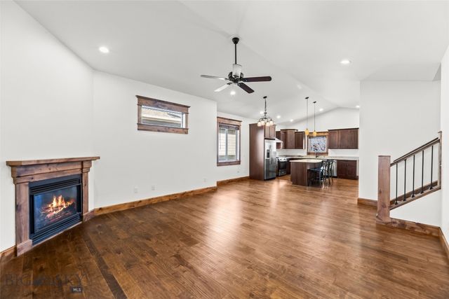 886 Flanders Creek Avenue, Bozeman, MT 59718