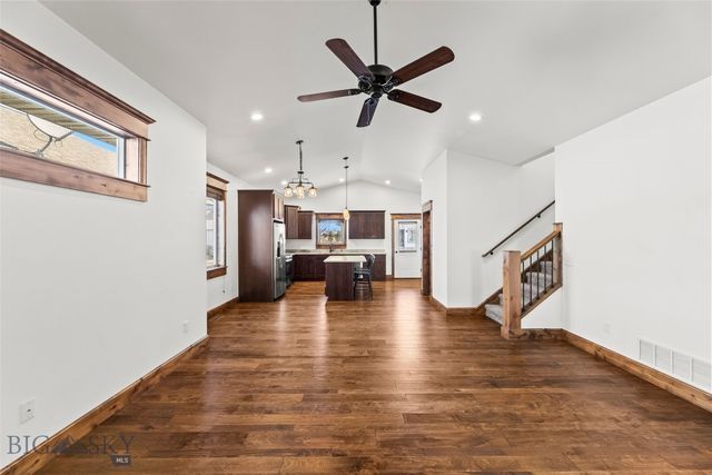 886 Flanders Creek Avenue, Bozeman, MT 59718