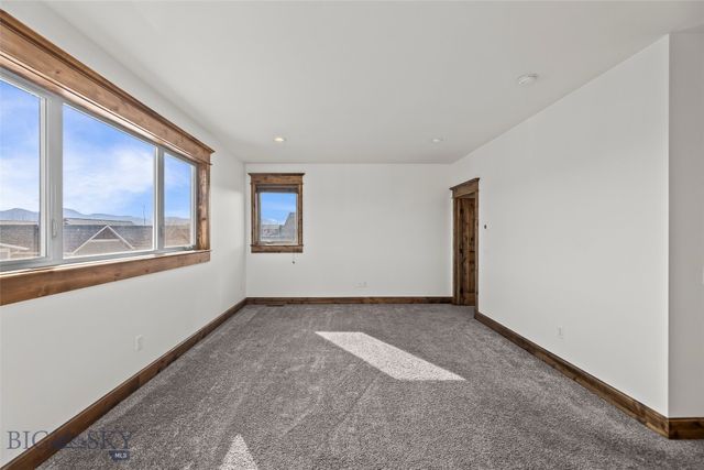 886 Flanders Creek Avenue, Bozeman, MT 59718