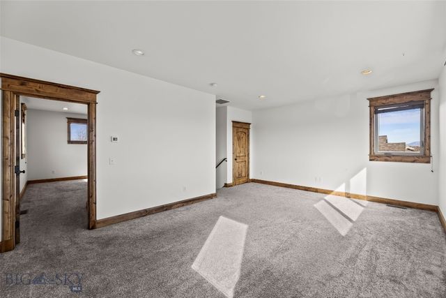 886 Flanders Creek Avenue, Bozeman, MT 59718