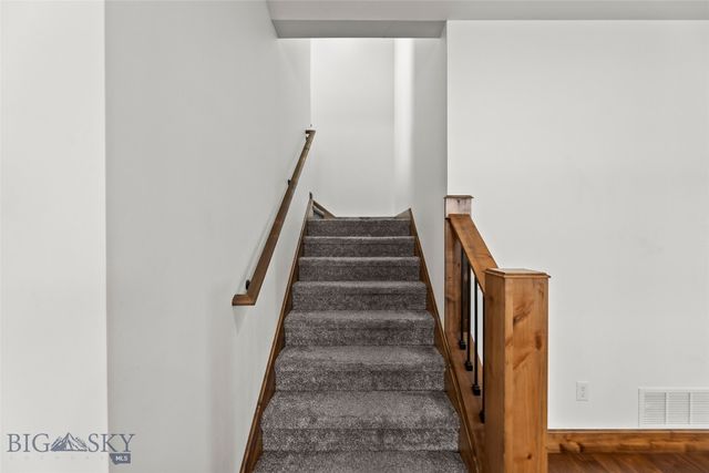 886 Flanders Creek Avenue, Bozeman, MT 59718