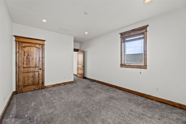 886 Flanders Creek Avenue, Bozeman, MT 59718