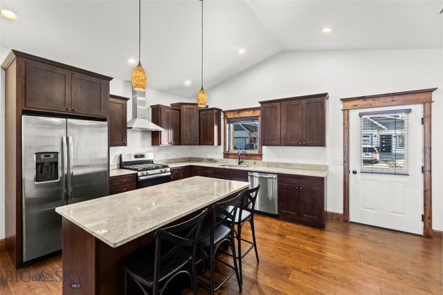 886 Flanders Creek Avenue, Bozeman, MT 59718