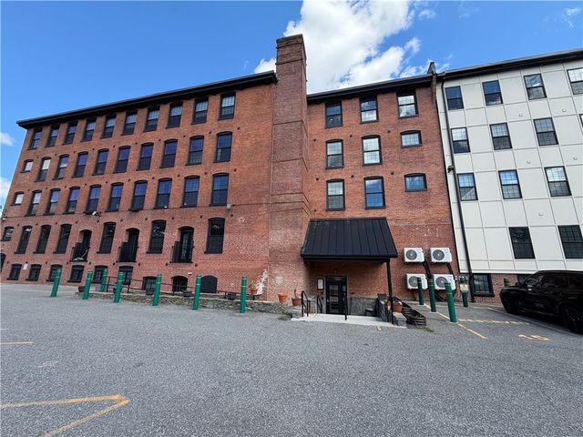 50 Ashburton Street 4, Providence, RI 02904