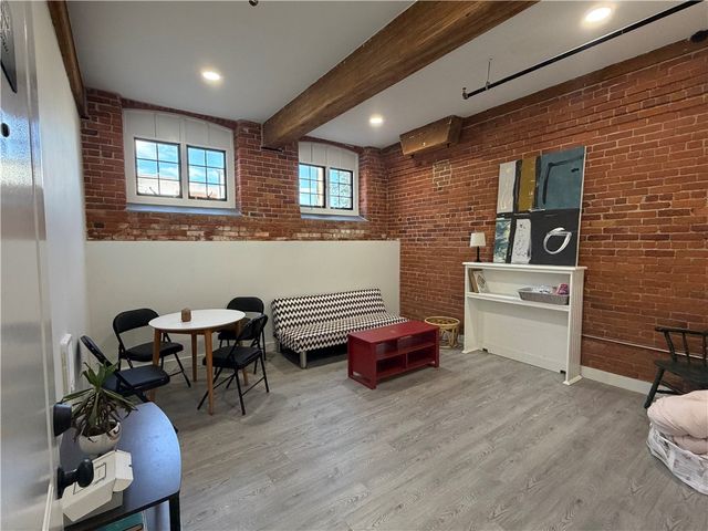 50 Ashburton Street 4, Providence, RI 02904