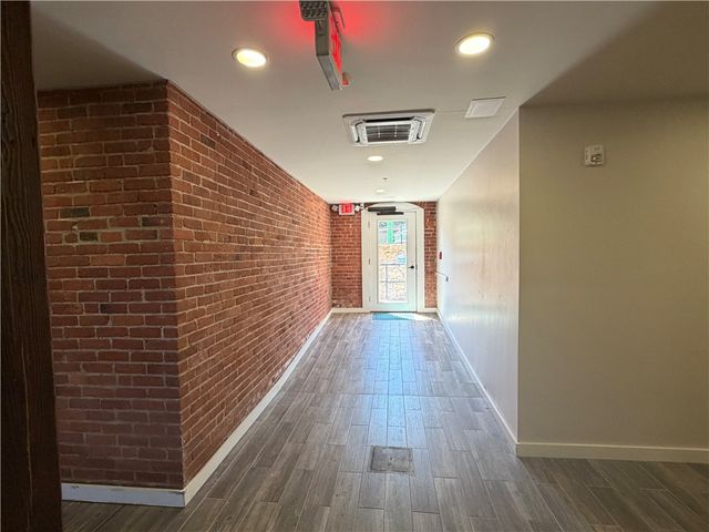 50 Ashburton Street 4, Providence, RI 02904