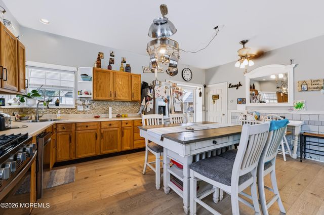 1957 Teakwood Road, Toms River, NJ 08753