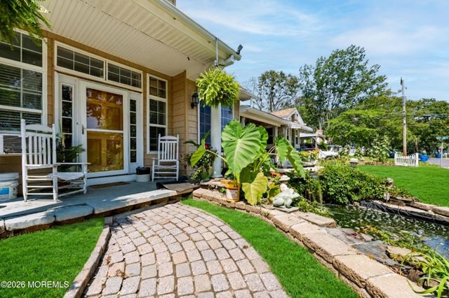 1957 Teakwood Road, Toms River, NJ 08753