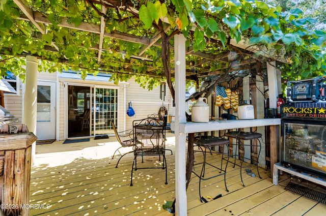 1957 Teakwood Road, Toms River, NJ 08753