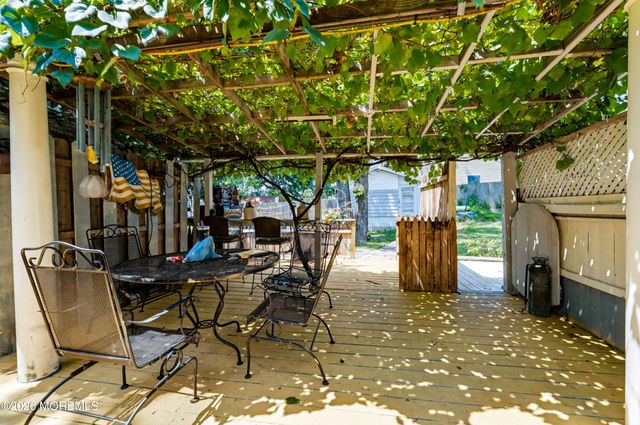 1957 Teakwood Road, Toms River, NJ 08753