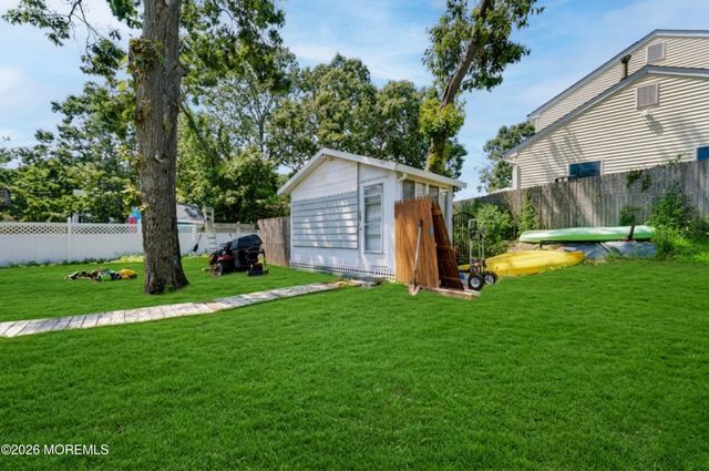 1957 Teakwood Road, Toms River, NJ 08753