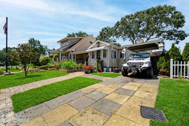 1957 Teakwood Road, Toms River, NJ 08753