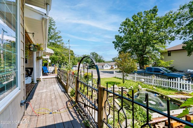 1957 Teakwood Road, Toms River, NJ 08753