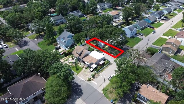 1957 Teakwood Road, Toms River, NJ 08753