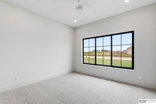 418 Karloff Circle, Yutan, NE 68073