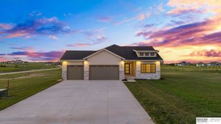 418 Karloff Circle, Yutan, NE 68073