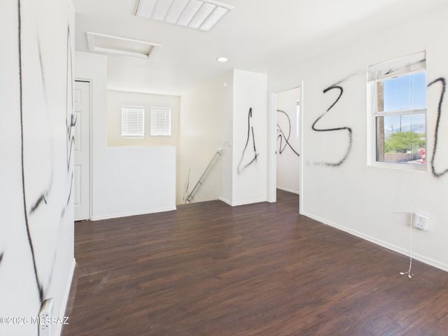 7954 E Senate Street, Tucson, AZ 85730