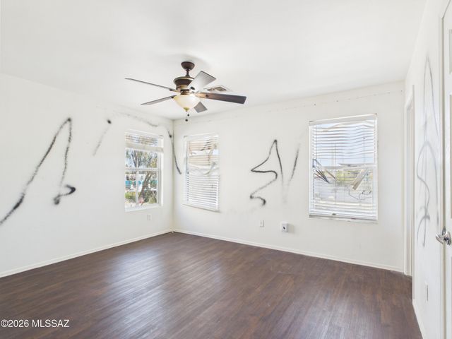 7954 E Senate Street, Tucson, AZ 85730
