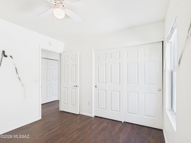 7954 E Senate Street, Tucson, AZ 85730