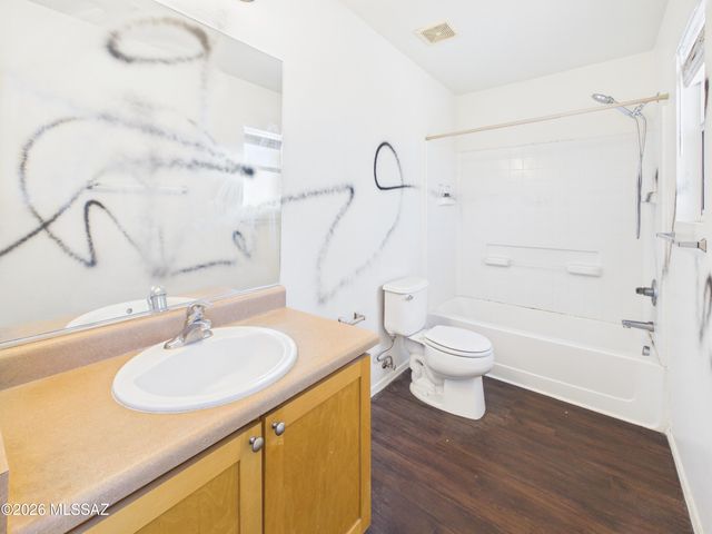 7954 E Senate Street, Tucson, AZ 85730
