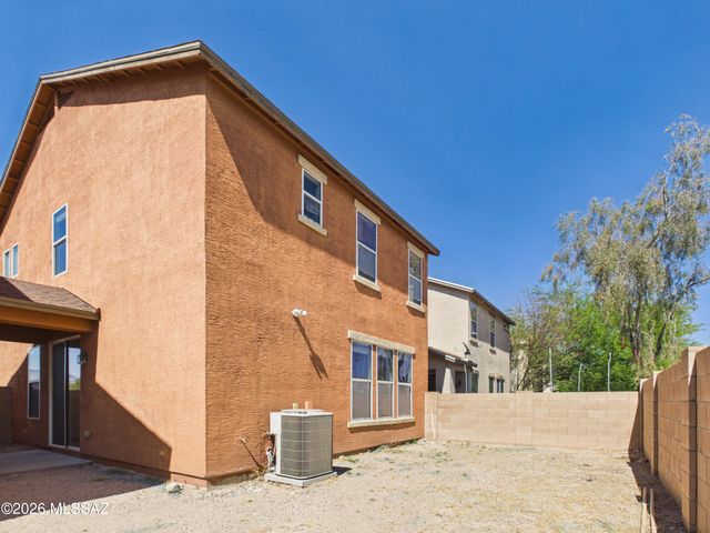 7954 E Senate Street, Tucson, AZ 85730