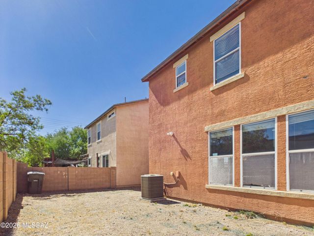 7954 E Senate Street, Tucson, AZ 85730
